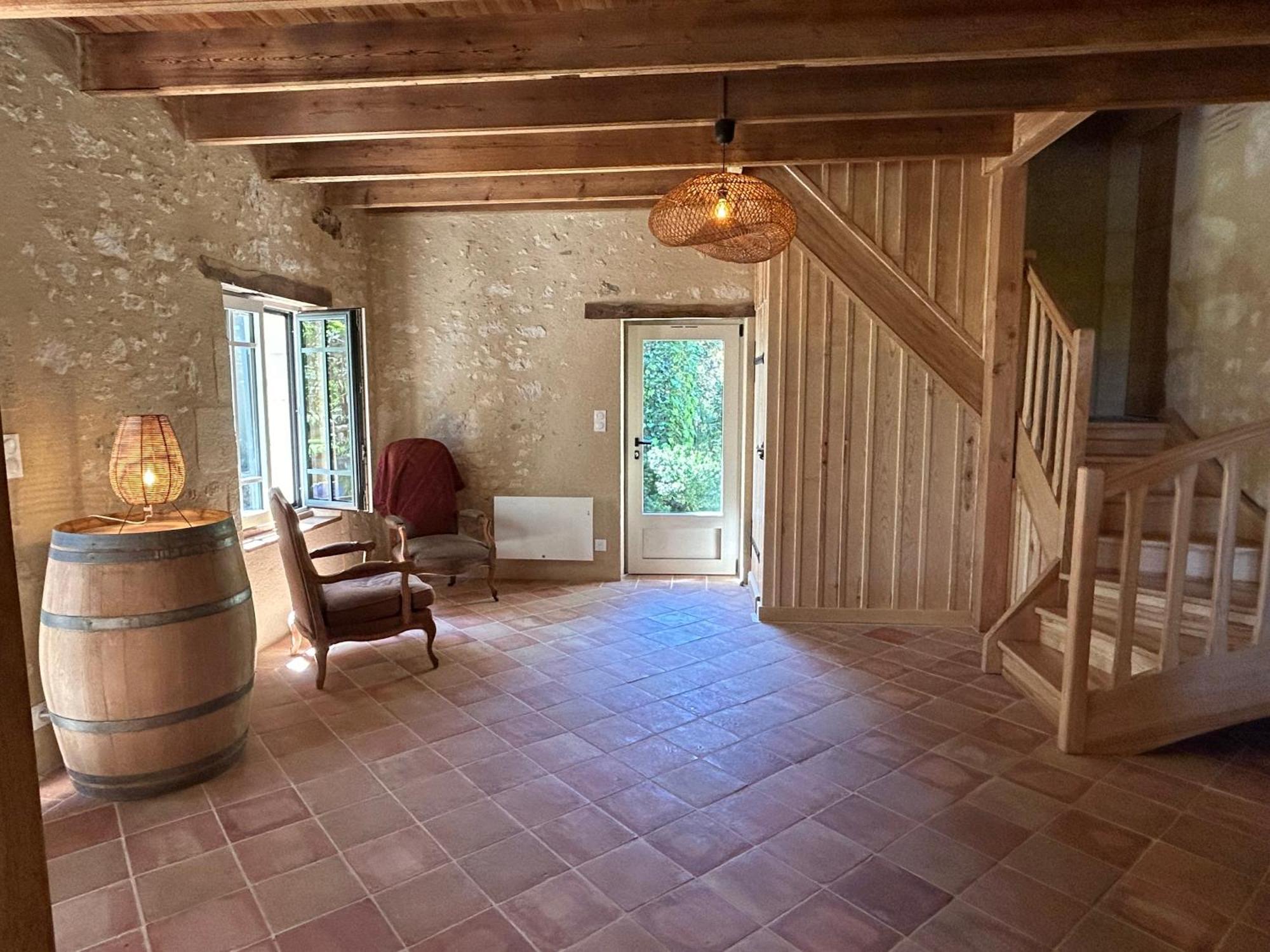 Entre-Vignes-Et-Bastides Hotel Montcaret Eksteriør billede